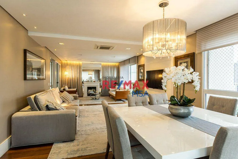 Apartamento, 3 quartos, 236 m² - Foto 4
