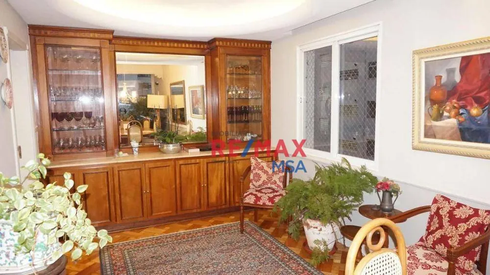 Apartamento, 3 quartos, 185 m² - Foto 1