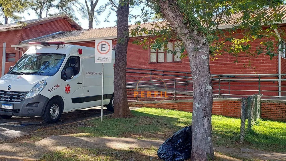 Loteamento e Condomínio, 1353 m² - Foto 8