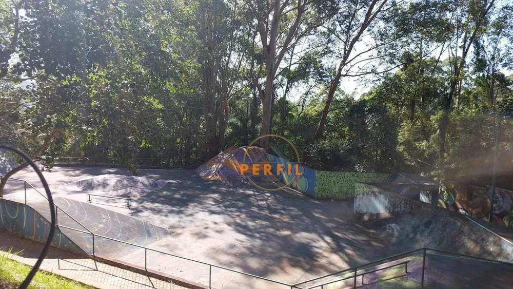 Loteamento e Condomínio, 1353 m² - Foto 9