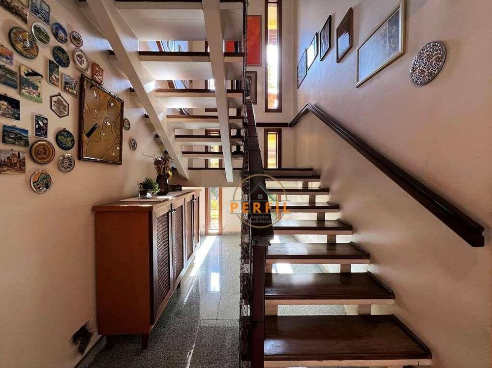 Casa de Condomínio, 4 quartos - Foto 1