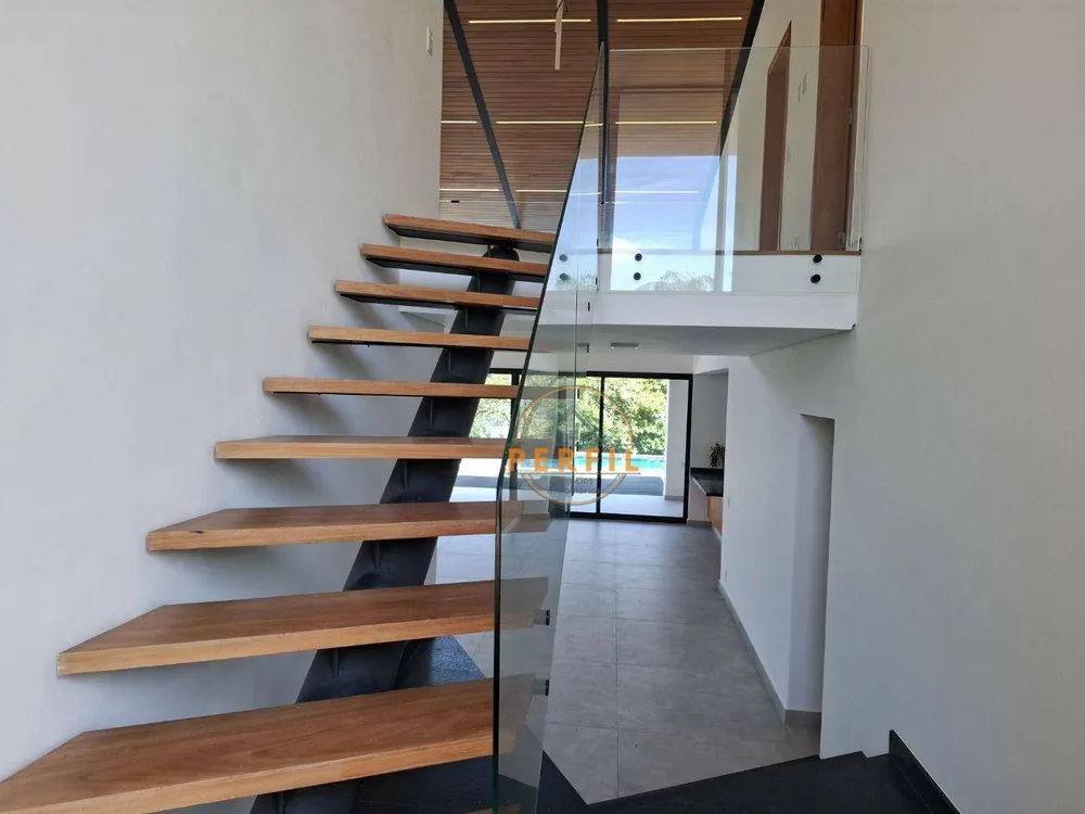 Casa de Condomínio, 5 quartos - Foto 1