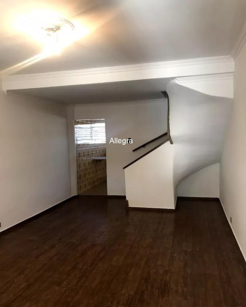 Casa à venda com 2 quartos, 90m² - Foto 3