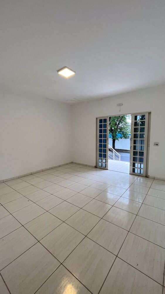 Casa, 3 quartos, 137 m² - Foto 2