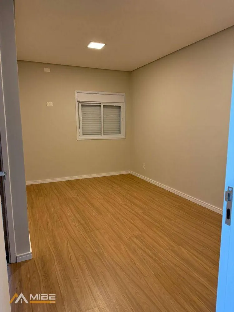 Sobrado, 2 quartos, 210 m² - Foto 5