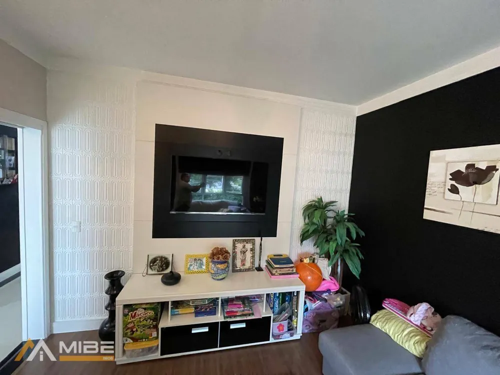 Sobrado, 3 quartos, 330 m² - Foto 2