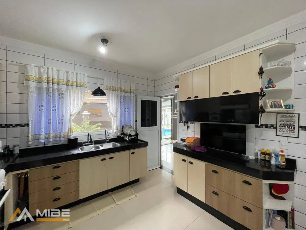 Sobrado, 3 quartos, 330 m² - Foto 9