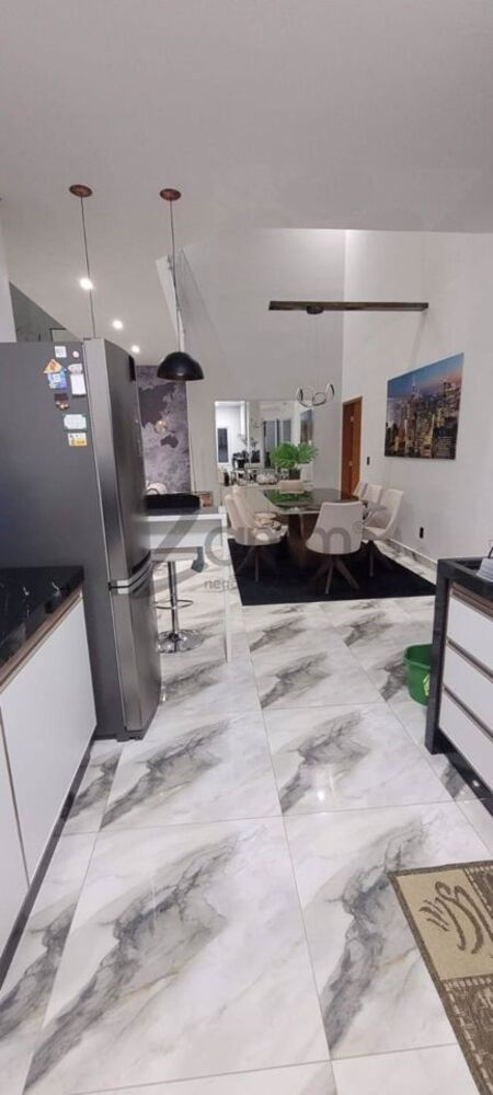 Casa à venda com 4 quartos, 250M2 - Foto 10