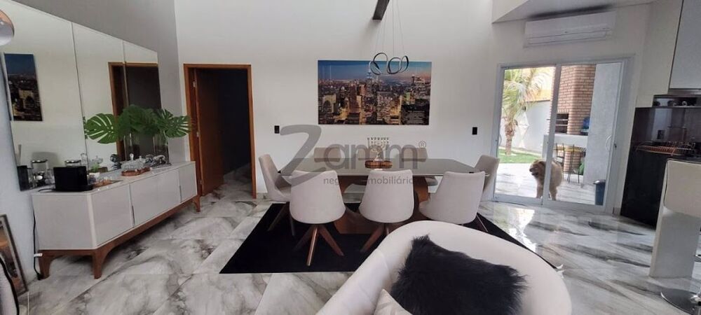 Casa à venda com 4 quartos, 250M2 - Foto 7