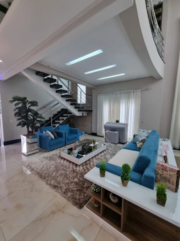 Sobrado, 4 quartos, 550 m² - Foto 1