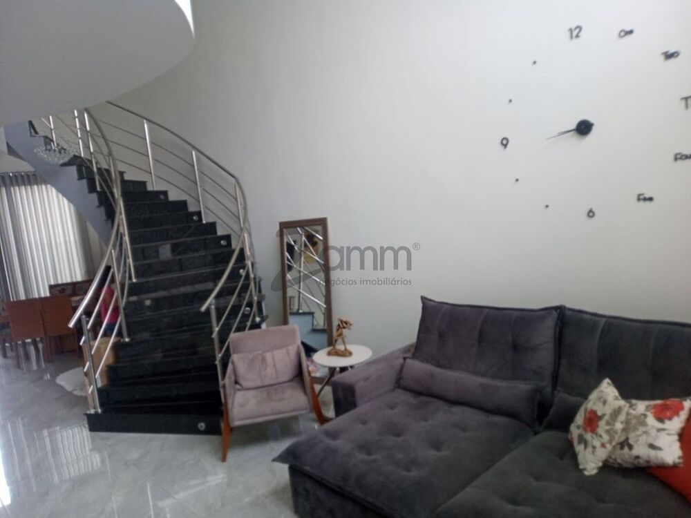 Casa à venda com 3 quartos, 250M2 - Foto 5