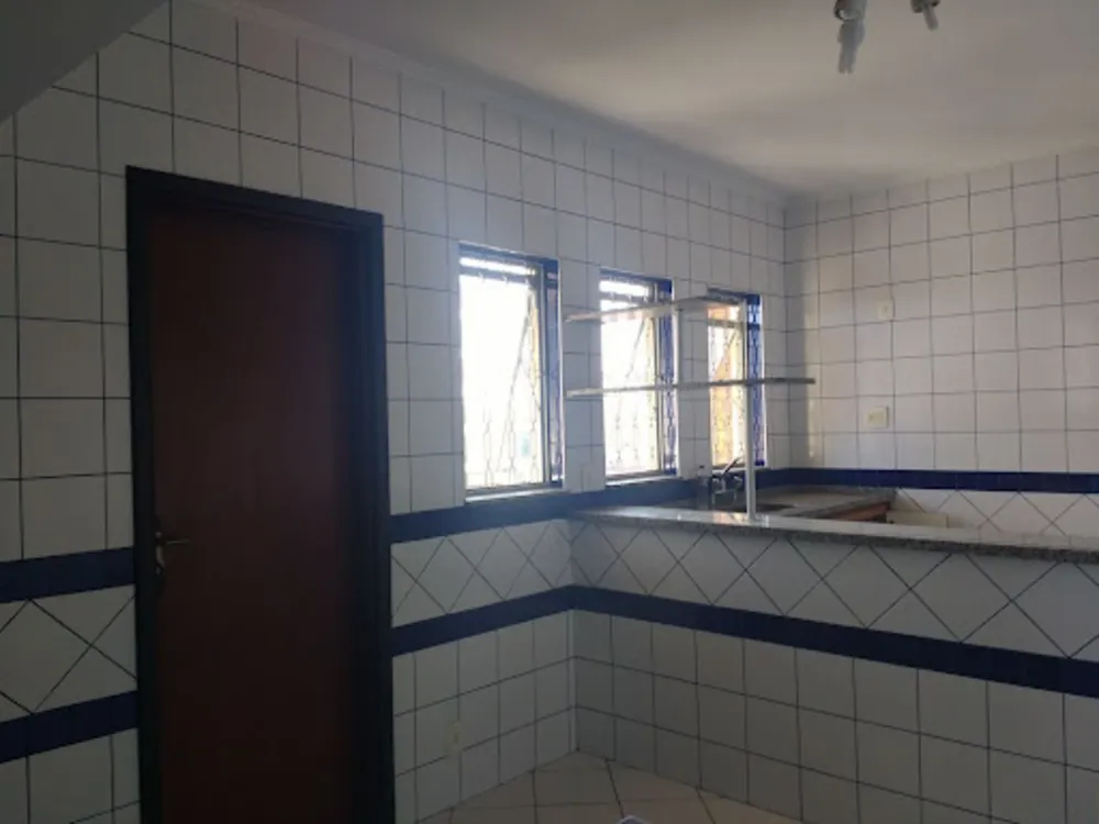 Casa, 6 quartos, 550 m² - Foto 3