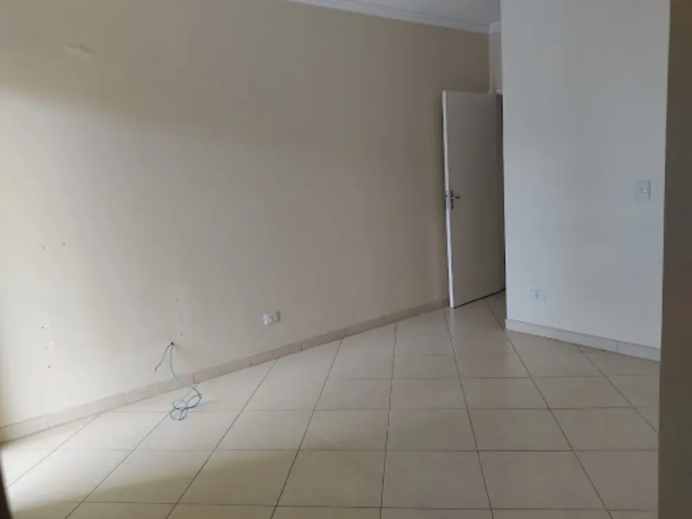 Sobrado, 3 quartos, 250 m² - Foto 1