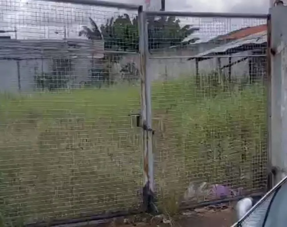 Terreno, 251 m² - Foto 2