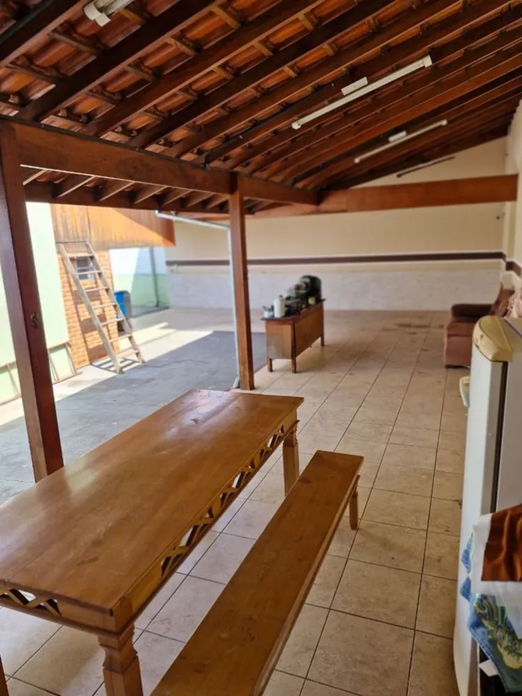 Casa, 2 quartos, 180 m² - Foto 2