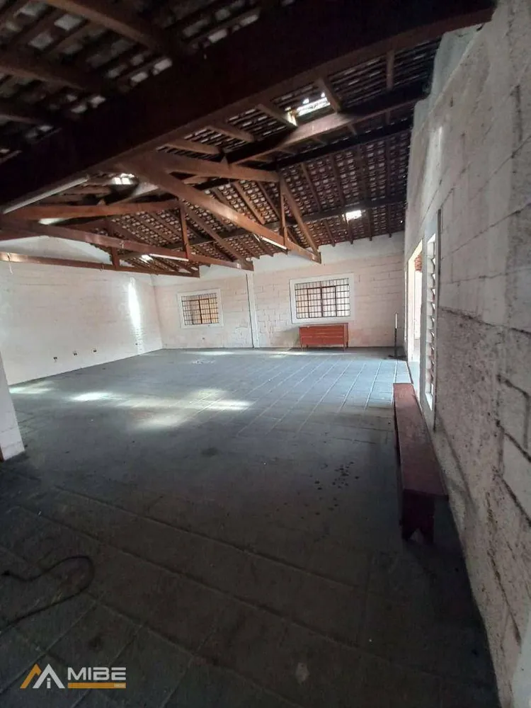 Chácara, 3 quartos, 934 m² - Foto 13