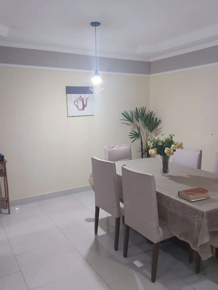 Casa, 3 quartos, 200 m² - Foto 12
