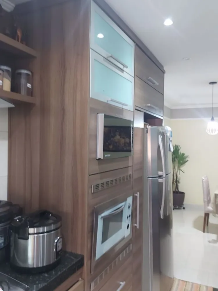Casa, 3 quartos, 200 m² - Foto 1
