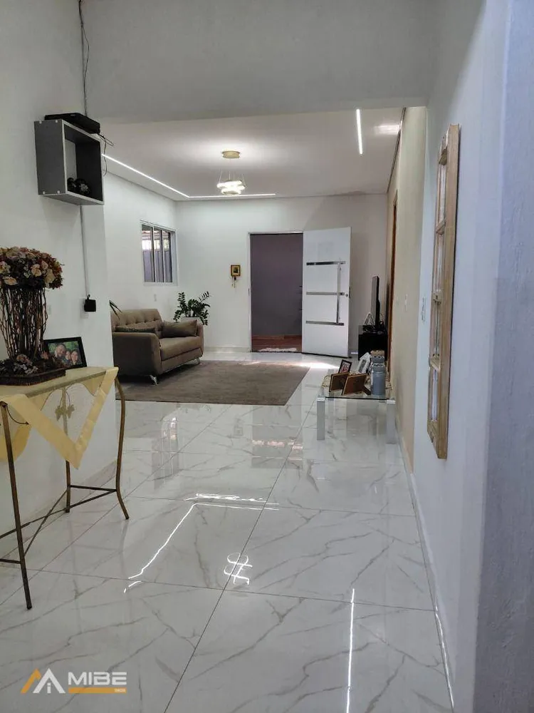Casa, 3 quartos, 210 m² - Foto 4