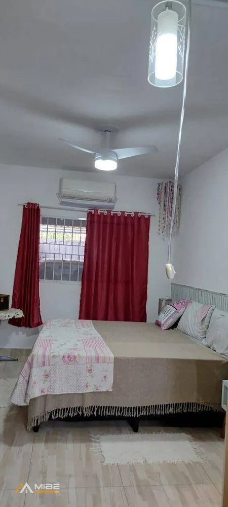 Casa, 3 quartos, 210 m² - Foto 12