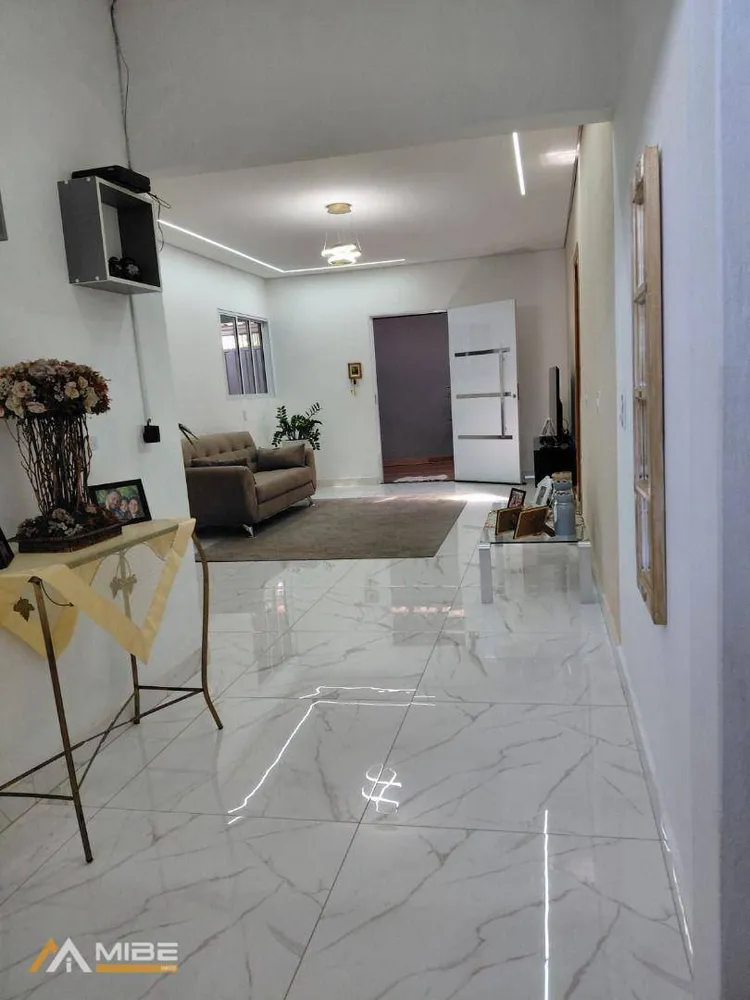Casa, 3 quartos, 210 m² - Foto 10