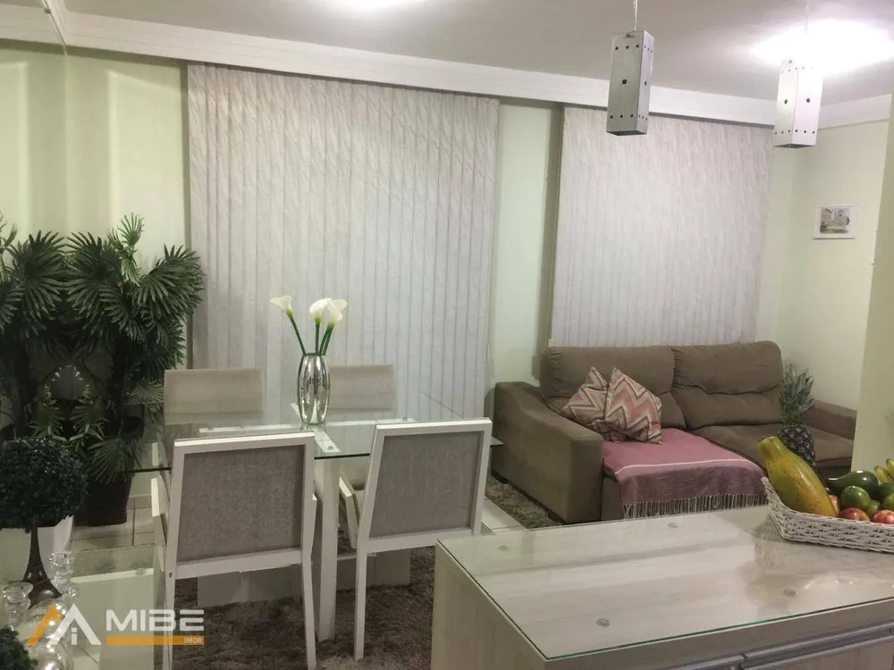 Apartamento, 3 quartos, 72 m² - Foto 2