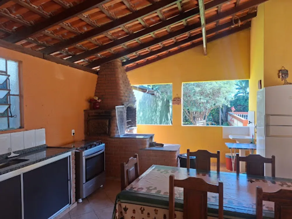 Chácara, 2 quartos, 1080 m² - Foto 2