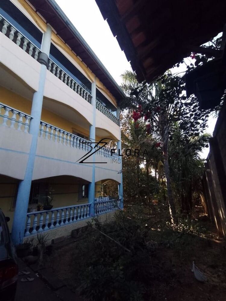 Chácara, 8 quartos, 3000 m² - Foto 2