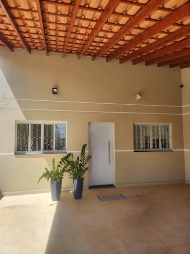 Casa, 3 quartos, 176 m² - Foto 1