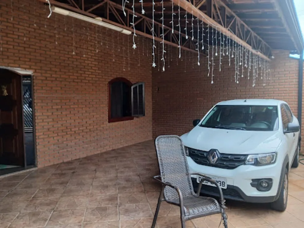 Casa, 3 quartos, 180 m² - Foto 1