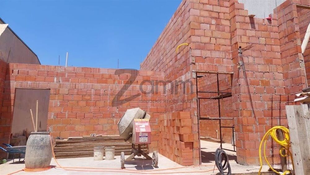 Casa à venda com 3 quartos, 250M2 - Foto 4