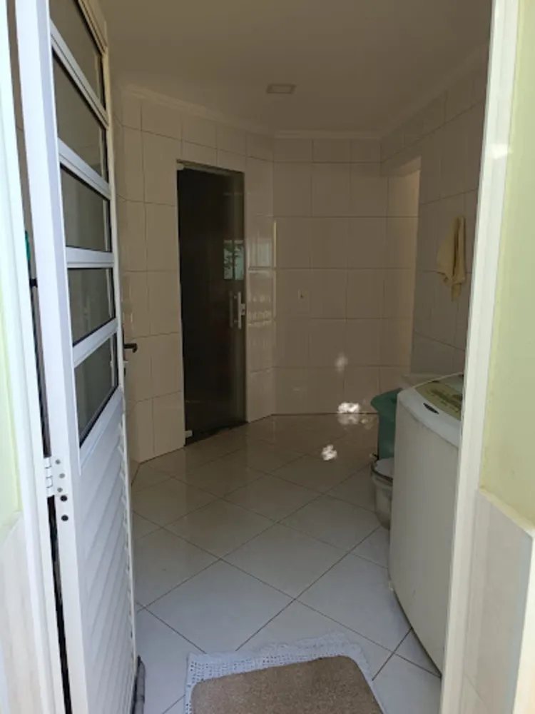 Casa, 4 quartos, 220 m² - Foto 14