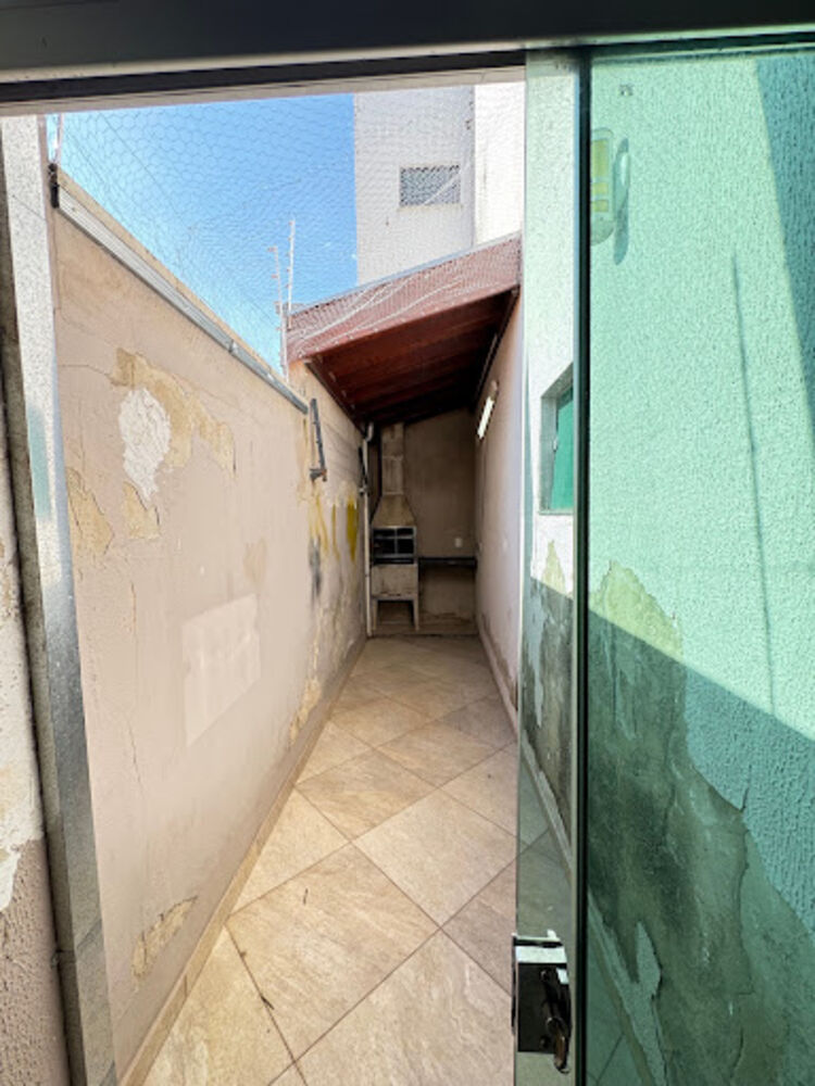 Sobrado para alugar com 2 quartos, 90m² - Foto 11