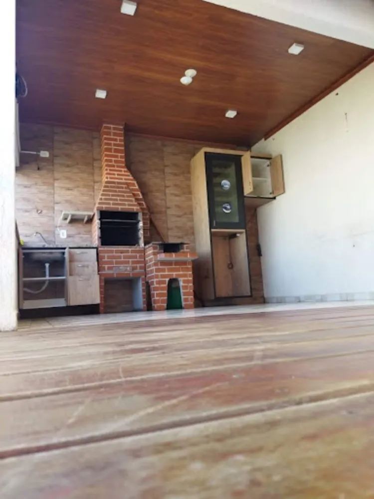 Casa, 3 quartos, 250 m² - Foto 14