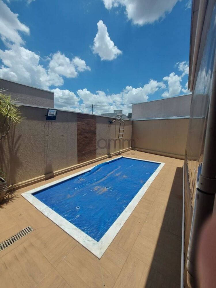 Casa à venda com 3 quartos, 288M2 - Foto 1