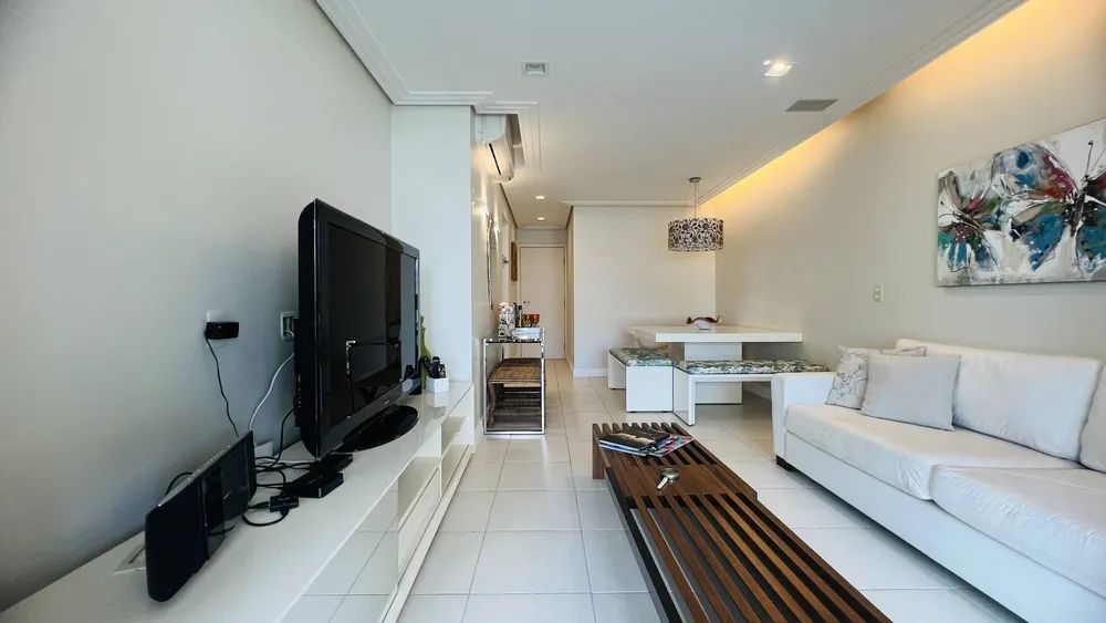 Apartamento, 3 quartos, 121 m² - Foto 2