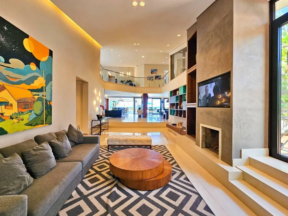 Casa, 7 quartos, 942 m² - Foto 1