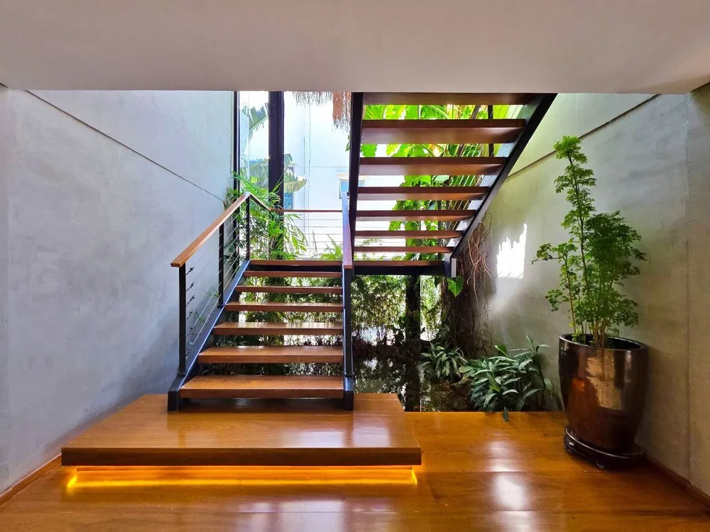Casa, 7 quartos, 942 m² - Foto 4