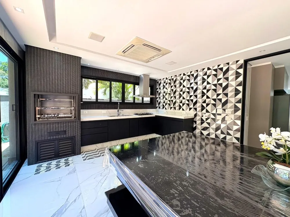 Casa, 5 quartos, 360 m² - Foto 2
