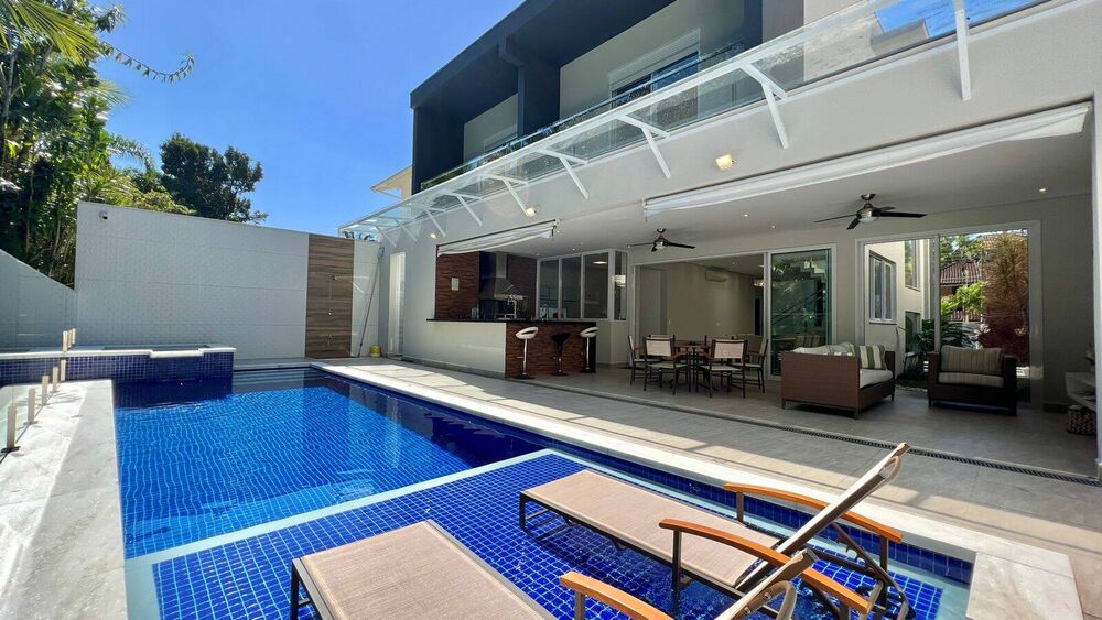 Casa à venda com 5 quartos, 367m² - Foto 6