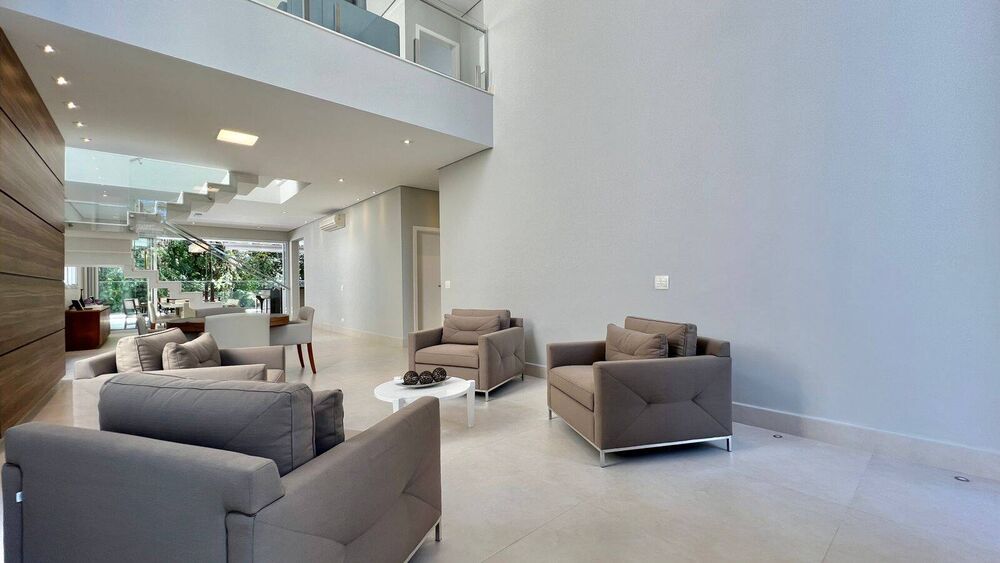 Casa à venda com 5 quartos, 367m² - Foto 1