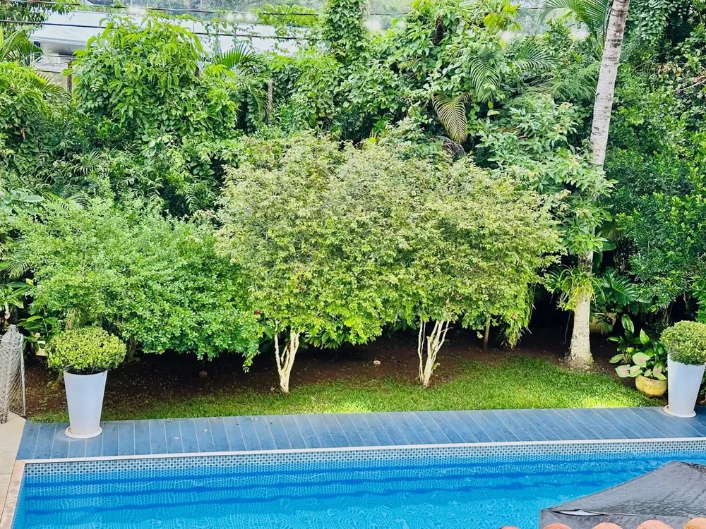 Casa, 4 quartos, 286 m² - Foto 1