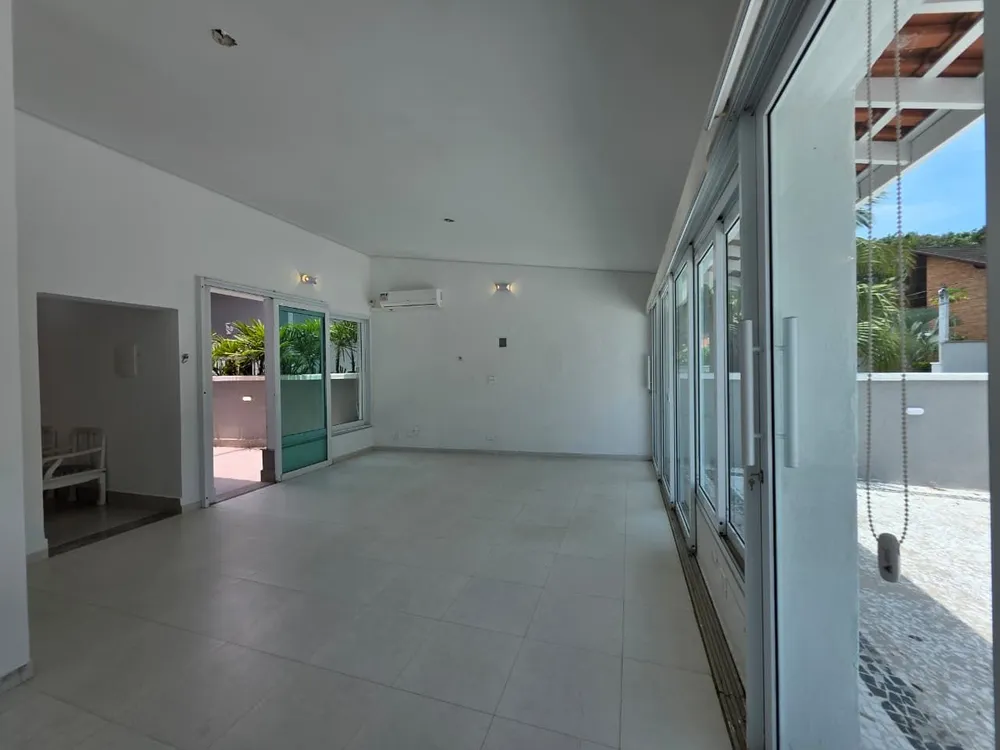 Casa, 4 quartos, 240 m² - Foto 3