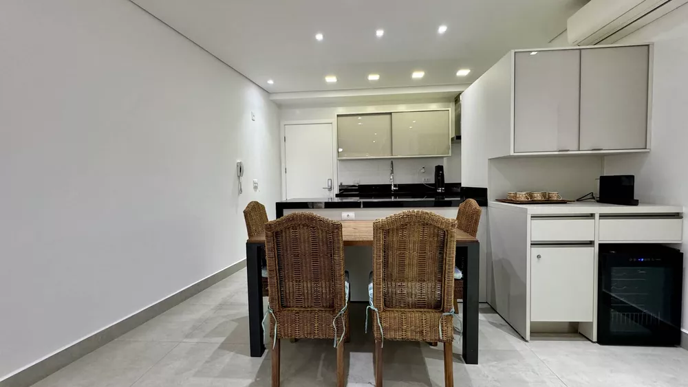 Apartamento à venda com 2 quartos, 87m² - Foto 3