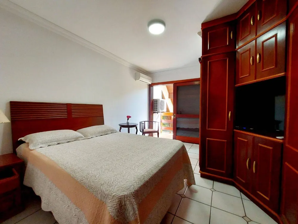 Casa, 8 quartos, 836 m² - Foto 10