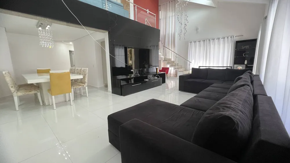 Casa, 4 quartos, 320 m² - Foto 1