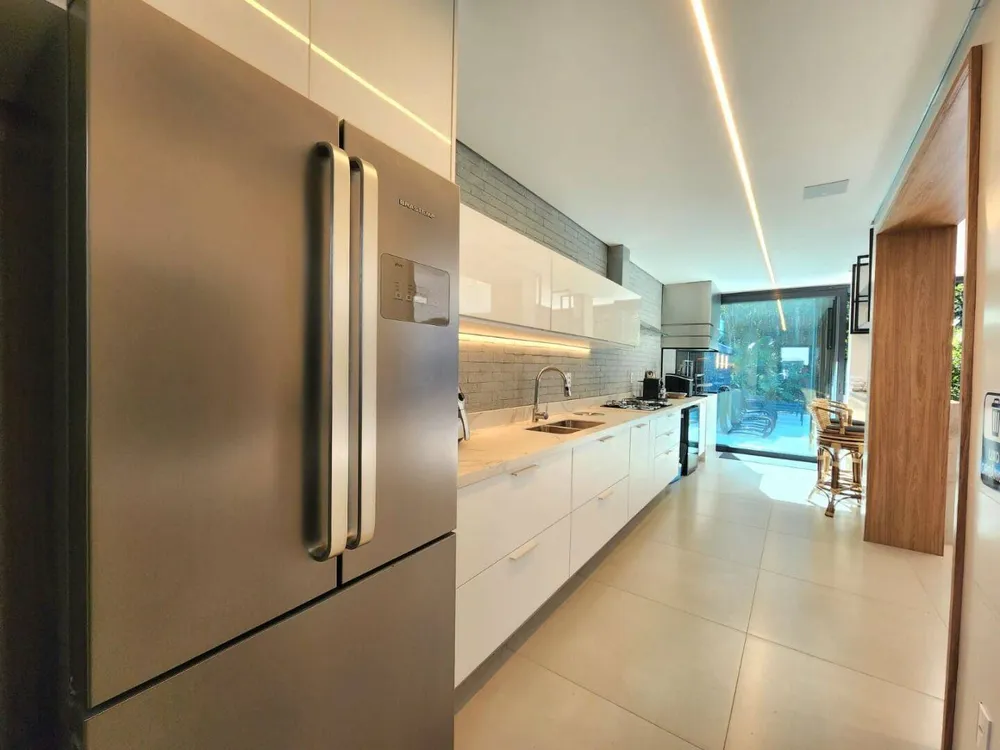Casa, 5 quartos, 335 m² - Foto 4