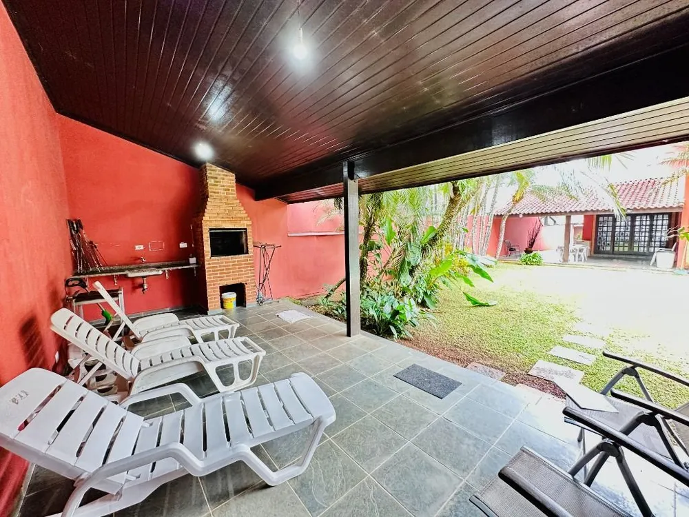 Casa, 3 quartos, 199 m² - Foto 1