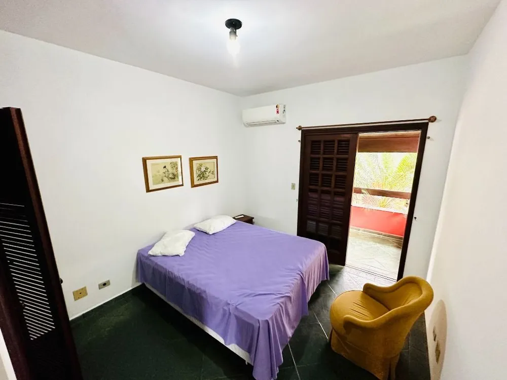 Casa, 3 quartos, 199 m² - Foto 2