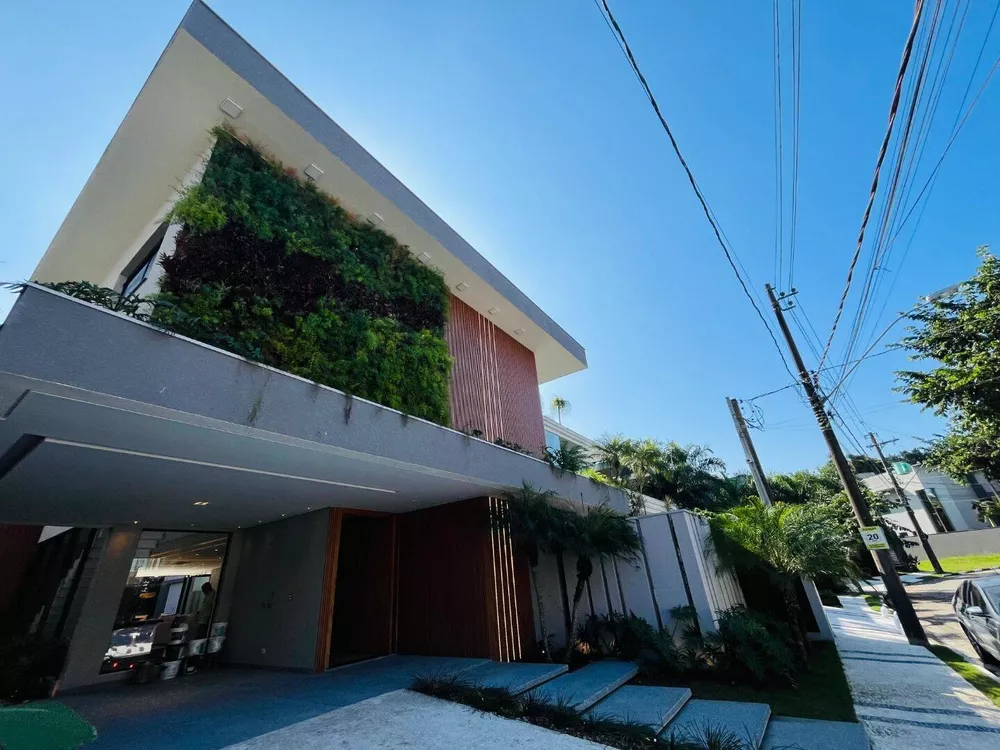 Casa à venda com 6 quartos, 580m² - Foto 3